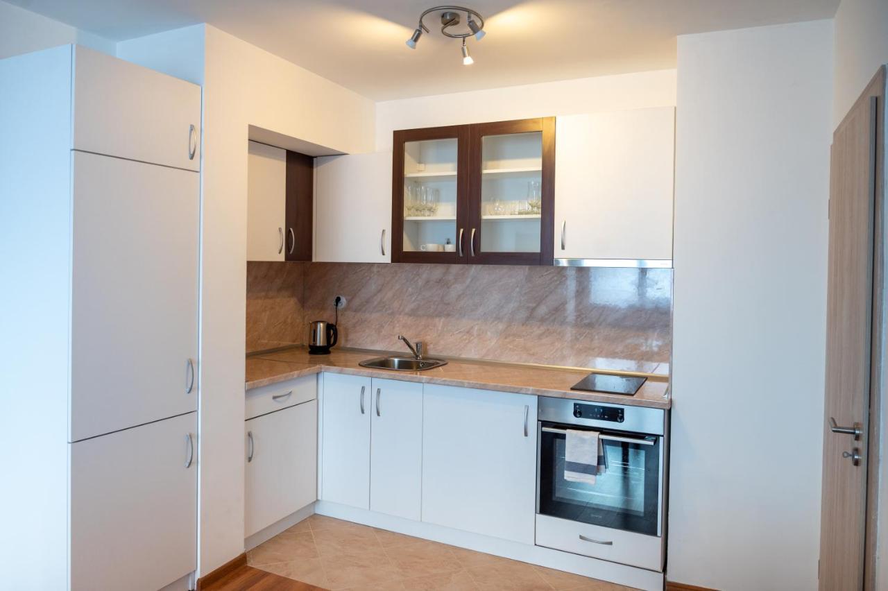 Sunny 1Bdr Apartment Near Center София Экстерьер фото
