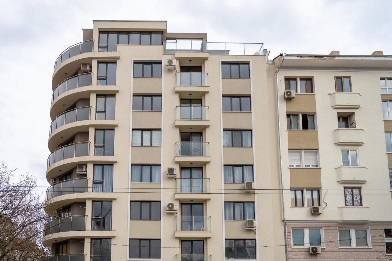 Sunny 1Bdr Apartment Near Center София Экстерьер фото